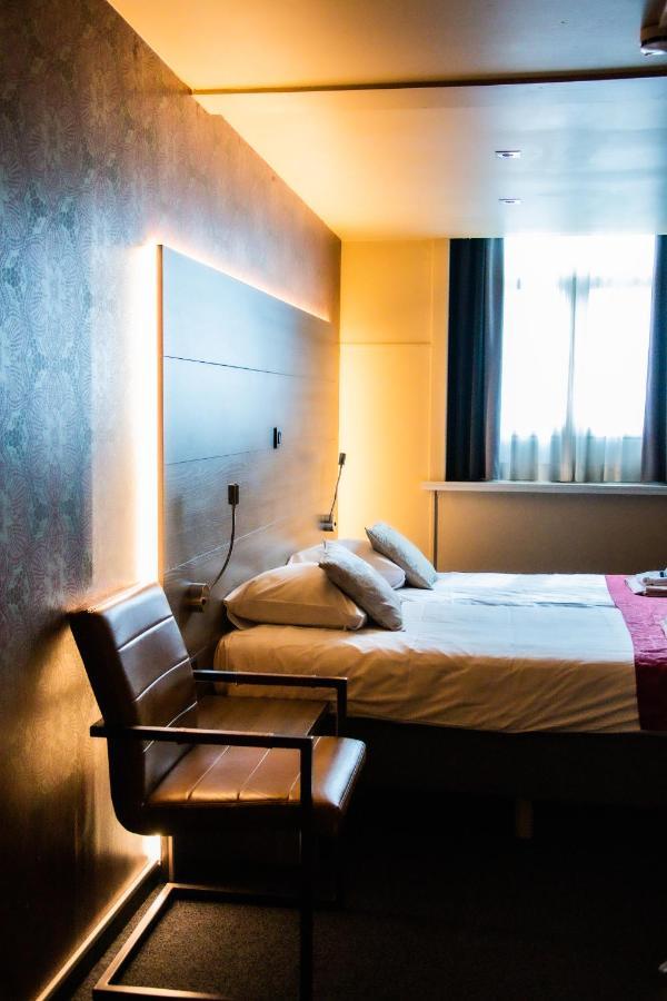 Hotel Industrie Лёвен Экстерьер фото