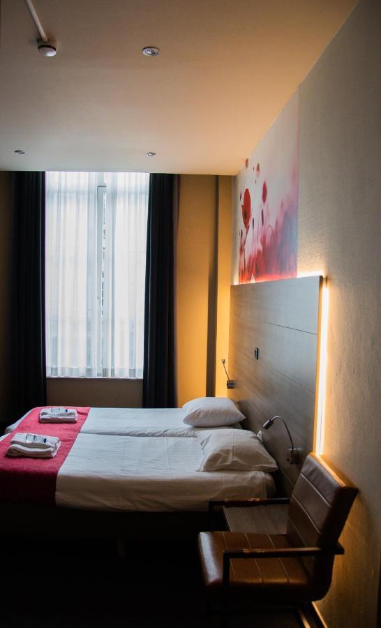 Hotel Industrie Лёвен Экстерьер фото